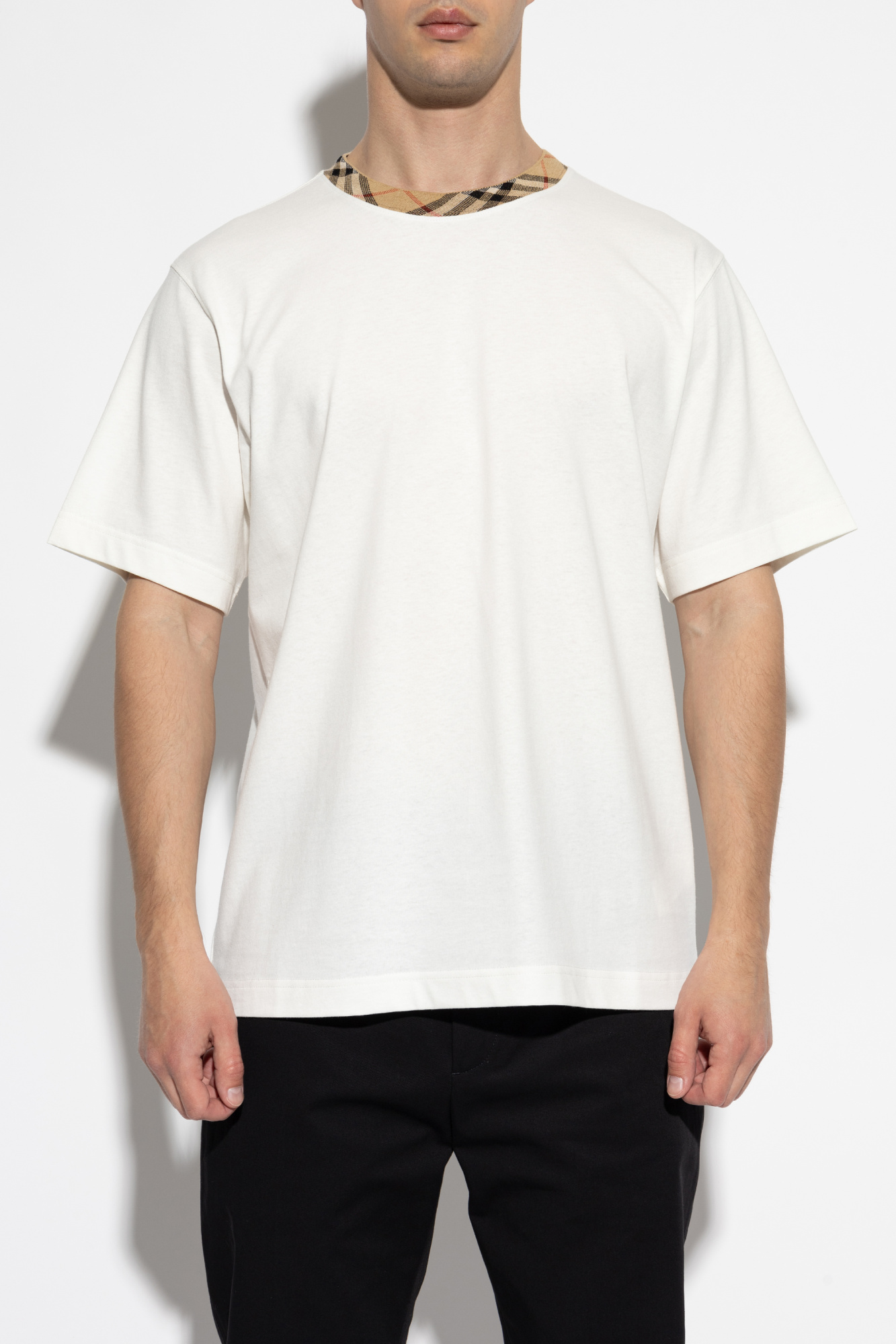 White T-shirt 